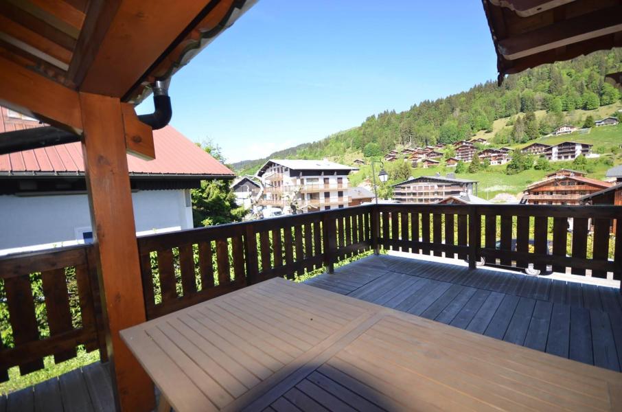 Skiverleih 5 Zimmer Maisonettewohnung für 10 Personen - Chalet Blanc - Les Gets - Terrasse