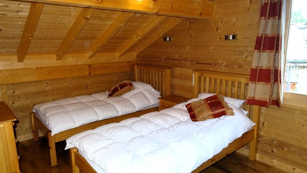 Rent in ski resort 5 room chalet 8 people - Chalet Chien Noir - Les Gets - Bedroom