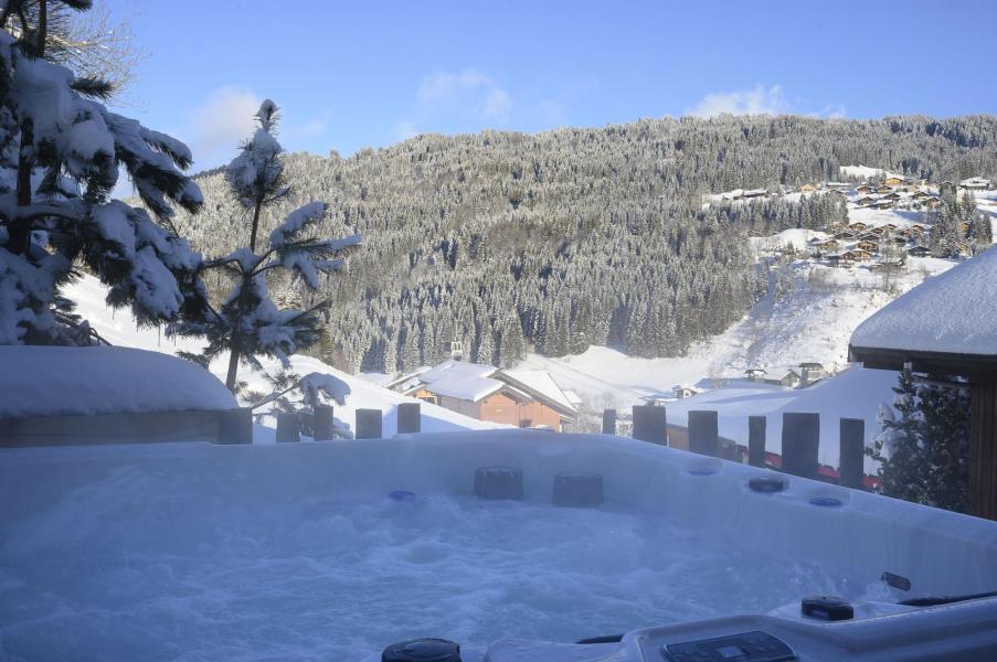 Ski verhuur Chalet 5 kamers 8 personen - Chalet Cocoon - Les Gets - Jacuzzi