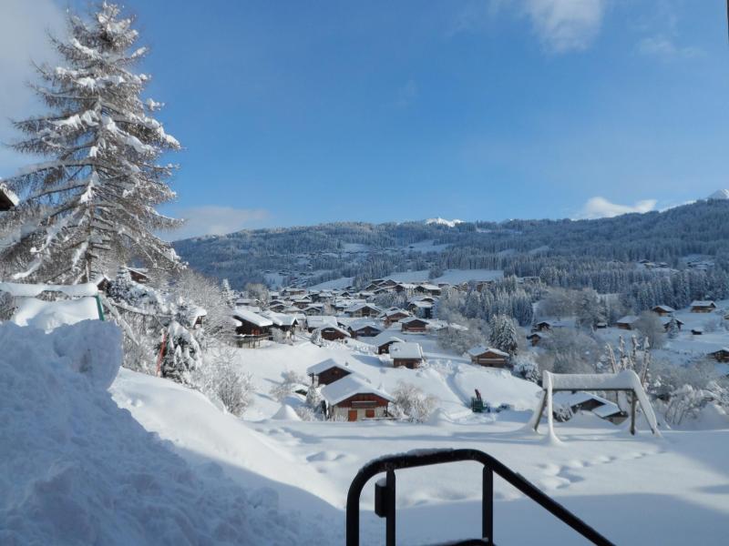 Wakacje w górach Domek górski pośredni 5 pokojowy dla 9 osób - Chalet Cognée - Les Gets - Zima na zewnątrz