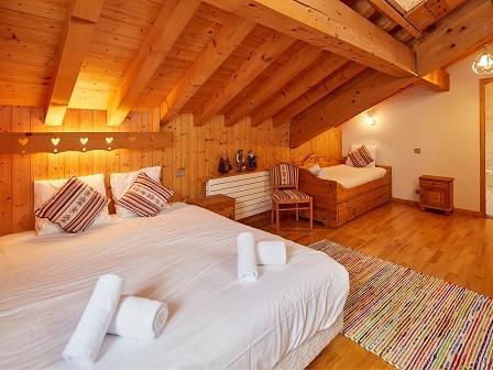 Rent in ski resort Semi-detached 5 room chalet 9 people - Chalet Cognée - Les Gets - Apartment