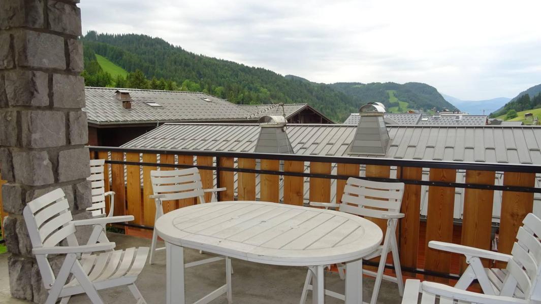 Soggiorno sugli sci Appartamento 3 stanze per 6 persone (178) - Chalet L'Aiglon - Les Gets - Balcone