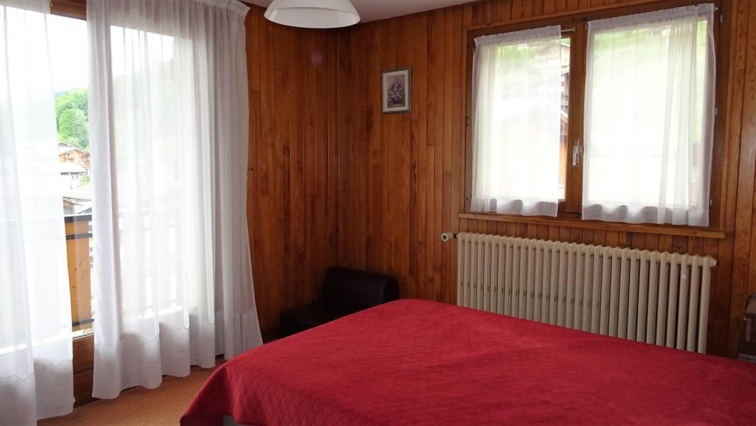 Ski verhuur Appartement 2 kamers 4 personen (180) - Chalet L'Aiglon - Les Gets - Cabine