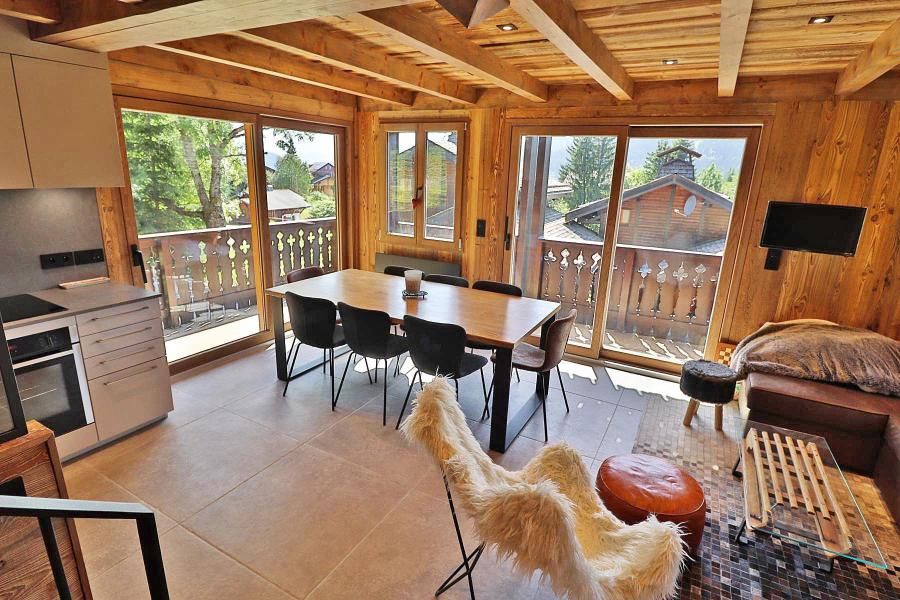 Rent in ski resort 4 room chalet 6 people - Chalet P'tiou - Les Gets - Living room