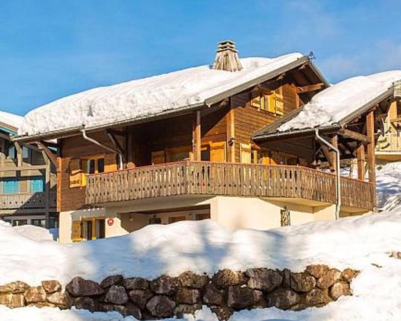 Vakantie in de bergen Chalet Renard du Lac - Les Gets - Buiten winter