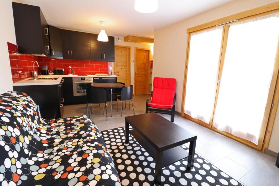 Ski verhuur Appartement 2 kamers 4 personen - Chalet Trois Fleurs - Les Gets - Woonkamer