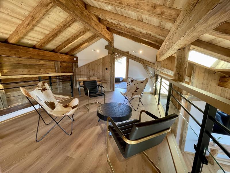 Rent in ski resort 8 room triplex chalet 14 people - LE CHAR - Les Gets - Apartment