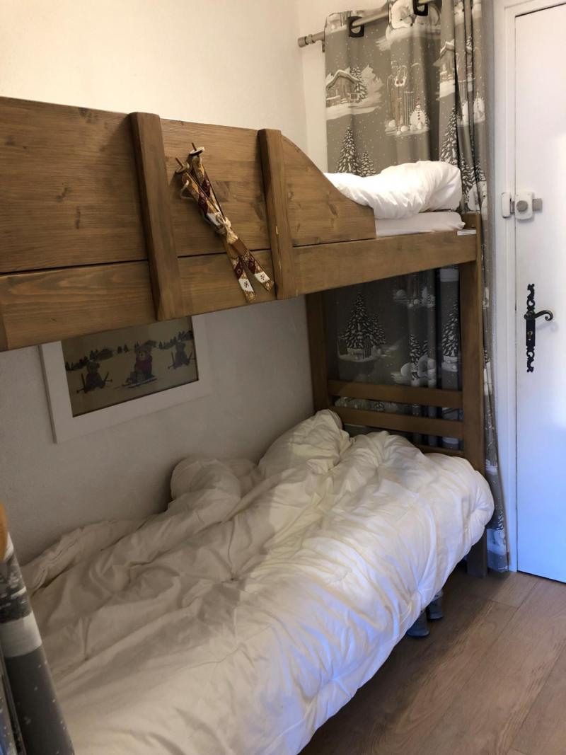 Skiverleih Studio Schlafnische 4 Personen (w) - Résidence Arc-en-Ciel - Les Gets - Offener Schlafbereich