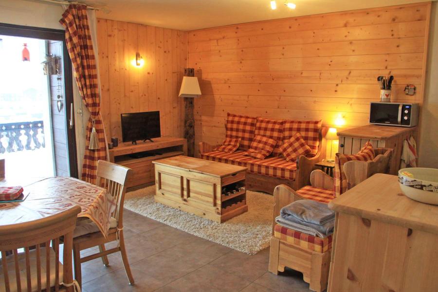 Rent in ski resort Studio sleeping corner 4 people (74) - Résidence Arc-en-Ciel - Les Gets - Living room