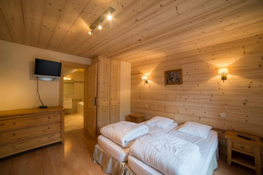 Ski verhuur Appartement duplex 5 kamers 10 personen - Résidence Azalées - Les Gets - Kamer