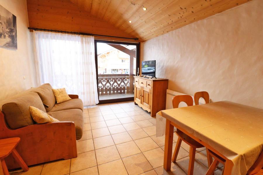 Rent in ski resort Studio 4 people - Résidence Bivouac - Les Gets - Living room