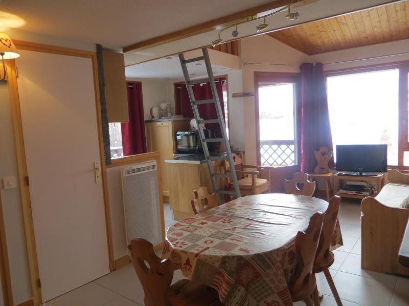 Rent in ski resort 2 room mezzanine apartment 4 people - Résidence Bois de Lune  - Les Gets - Living room