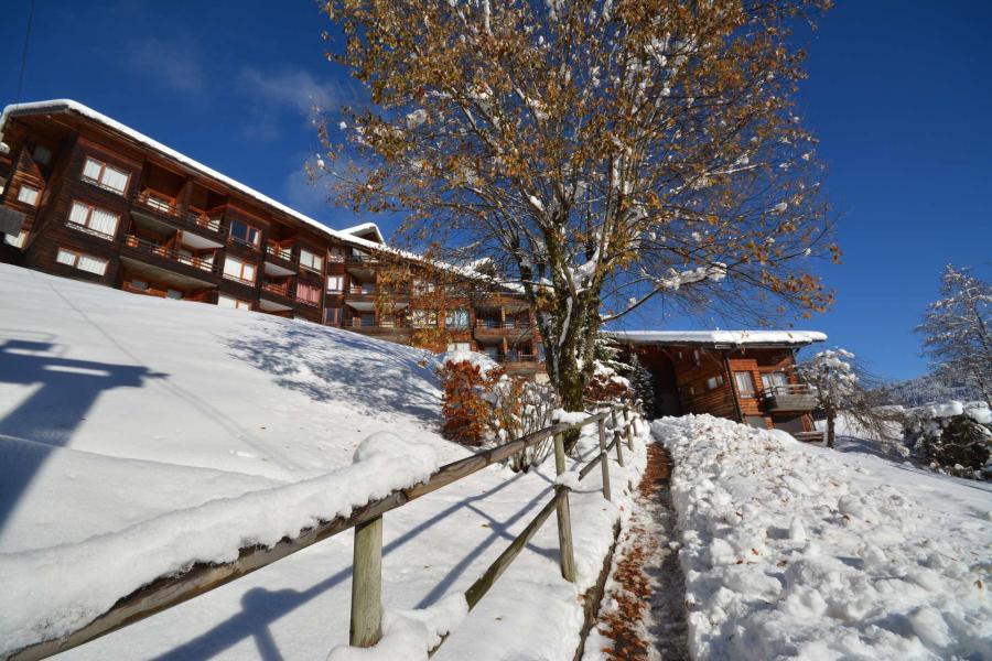 Vacances en montagne Résidence Bouillandire - Les Gets - Extérieur hiver
