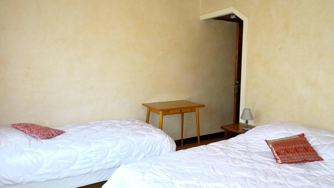 Skiverleih 4-Zimmer-Appartment für 8 Personen - Résidence Bruyères - Les Gets - Schlafzimmer