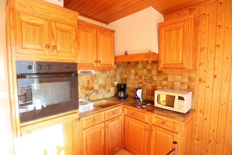 Location au ski Appartement 2 pièces 4 personnes - Résidence Bruyères - Les Gets - Kitchenette