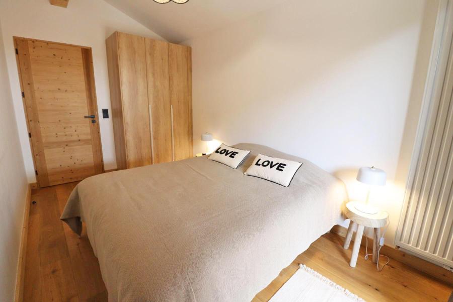 Rent in ski resort 2 room apartment sleeping corner 4 people - Résidence Cairn Harmony  - Les Gets - Bedroom