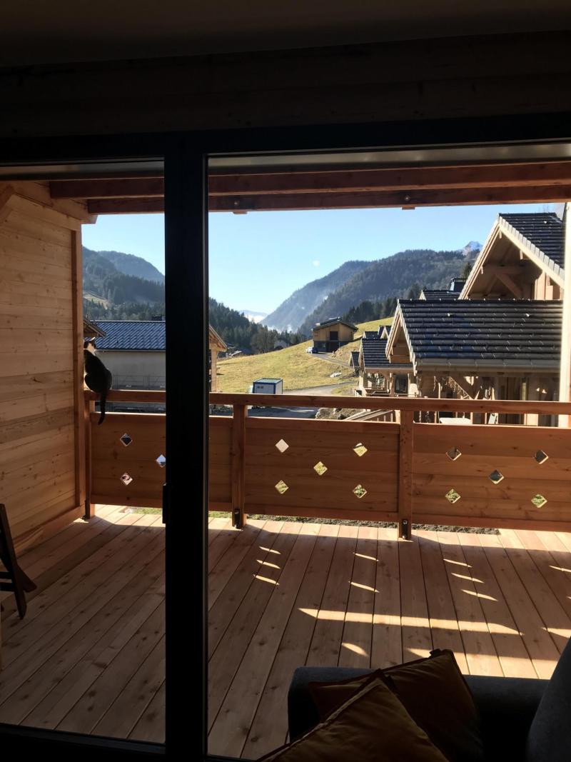 Skiverleih 2-Zimmer-Holzhütte für 6 Personen (Beau Soleil) - Résidence Cairn Harmony  - Les Gets - Balkon