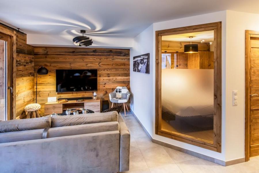 Rent in ski resort 2 room apartment cabin 4 people - Résidence Carmine Lodge - Les Gets - Living room