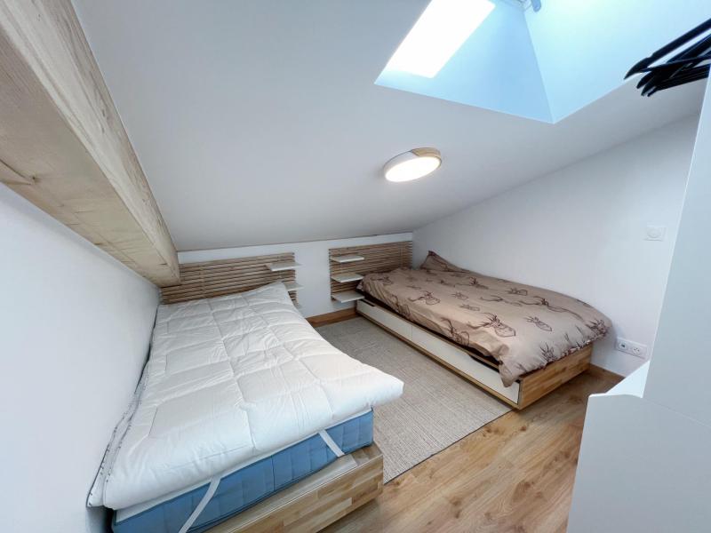 Skiverleih 3 Zimmer Maisonettewohnung für 6 Personen - Résidence Carmine Lodge - Les Gets - Schlafzimmer