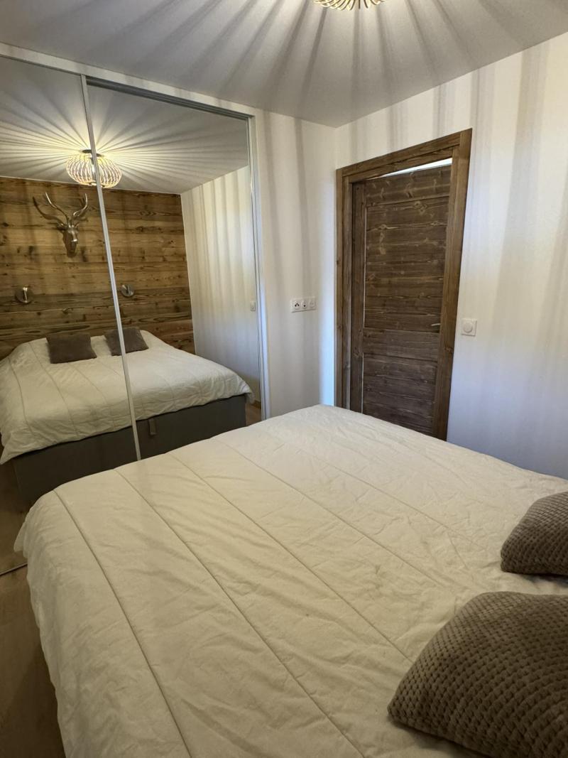 Ski verhuur Appartement 2 kamers bergnis 5 personen - Résidence Carmine Lodge - Les Gets - Kamer