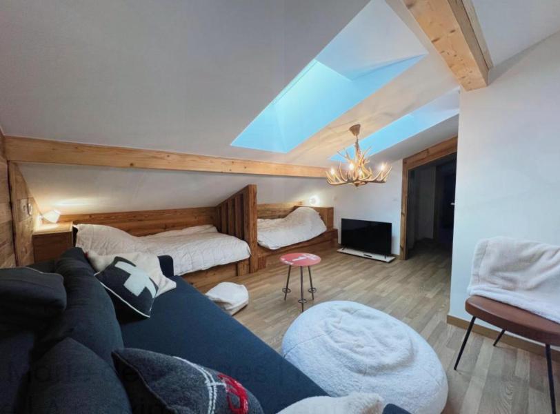 Ski verhuur Appartement duplex 5 kamers 8 personen - Résidence Carmine Lodge - Les Gets - Woonkamer