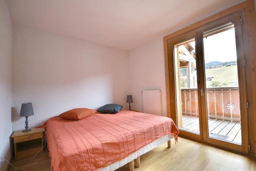 Rent in ski resort 3 room apartment cabin 6 people - Résidence Chalet des Perrières - Les Gets - Bedroom