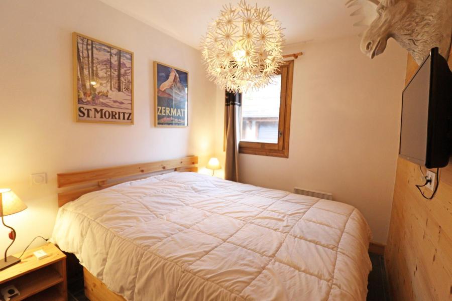 Rent in ski resort 2 room apartment sleeping corner 4 people - Résidence Chalune - Les Gets - Bedroom