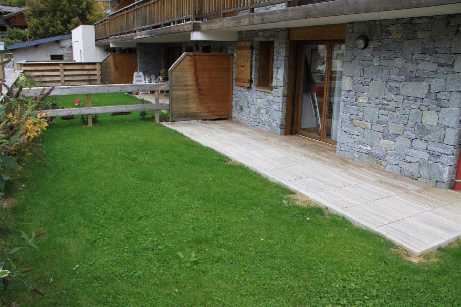 Rent in ski resort 3 room apartment cabin 6 people - Résidence Chalune - Les Gets - Terrace