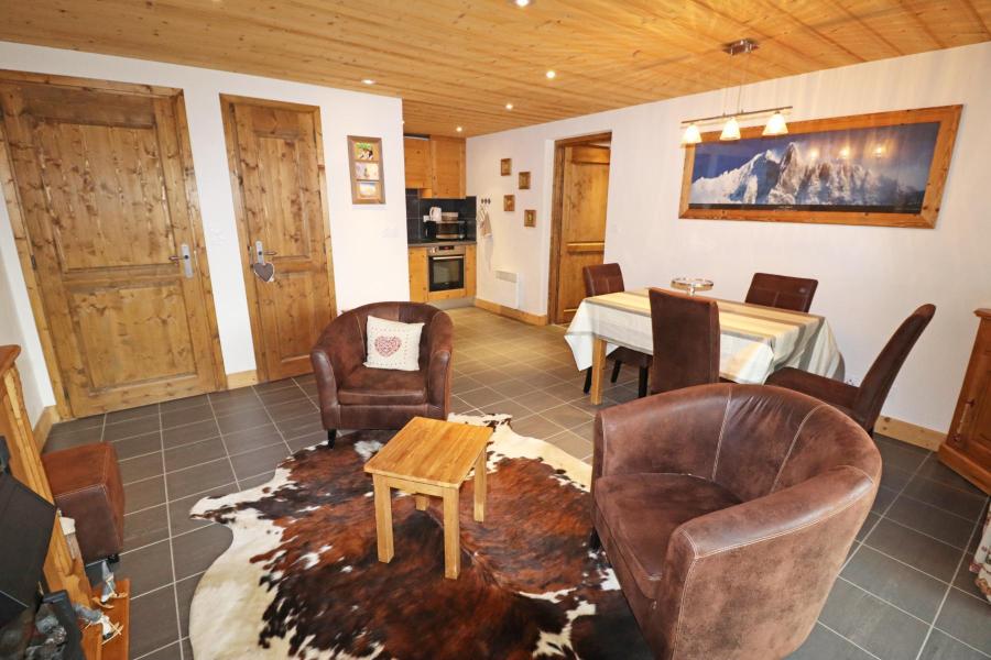 Ski verhuur Appartement 3 kamers 4 personen - Résidence Chalune - Les Gets - Woonkamer