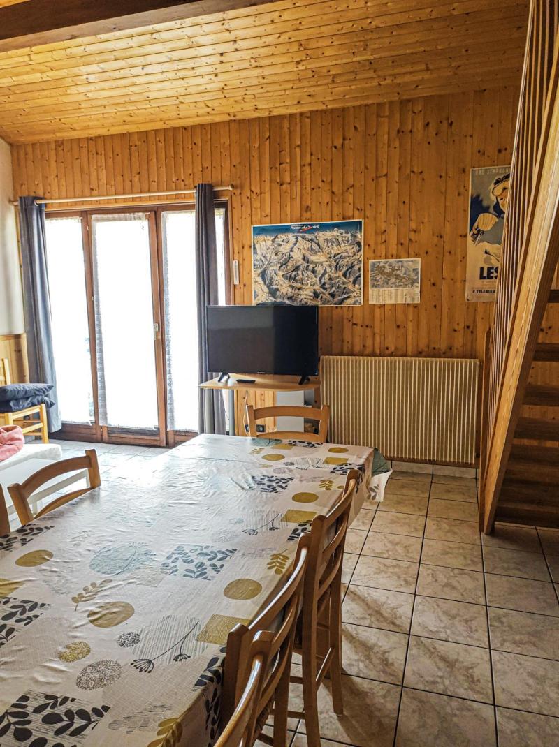 Location au ski Appartement 3 pièces mezzanine 8 personnes (85) - Résidence Chamioret - Les Gets - Appartement
