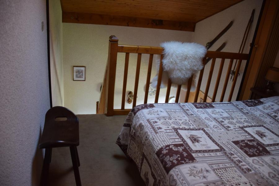Rent in ski resort 2 room mezzanine apartment 6 people - Résidence Chantemerle - Les Gets - Mezzanine