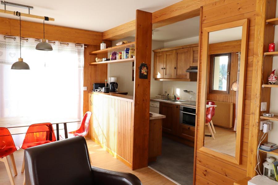 Location au ski Appartement 3 pièces 7 personnes - Résidence Doux Soleil - Les Gets - Séjour