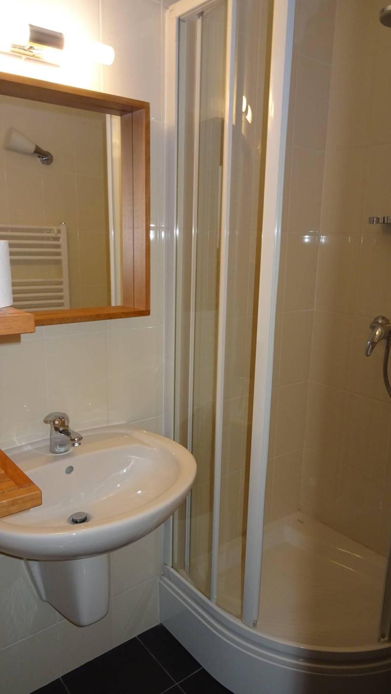 Soggiorno sugli sci Appartamento 3 stanze per 5 persone - Résidence Drakkars - Les Gets - Bagno con doccia