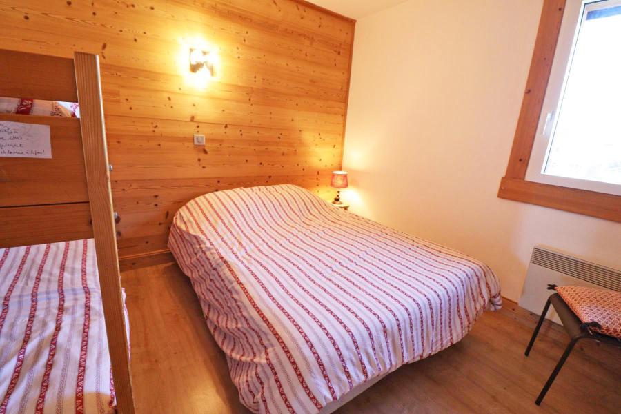 Rent in ski resort 2 room apartment 5 people - Résidence Eleress - Les Gets - Bedroom