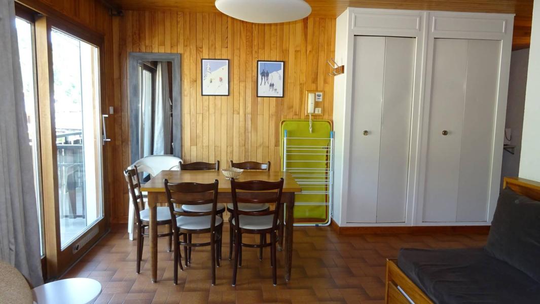 Ski verhuur Appartement 2 kamers 4 personen (152) - Résidence Galaxy  - Les Gets - Woonkamer