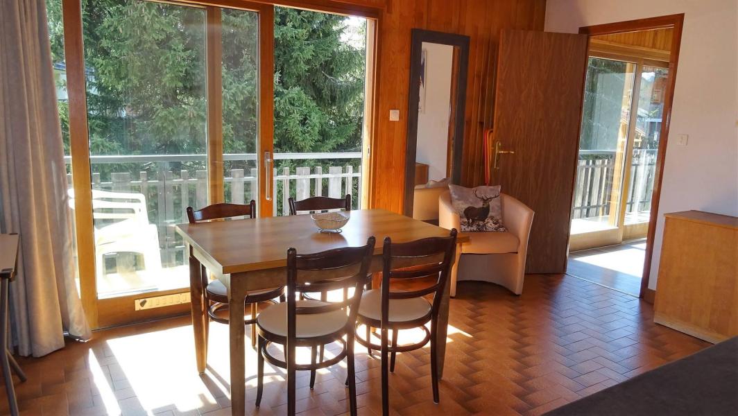 Ski verhuur Appartement 2 kamers 4 personen (202) - Résidence Galaxy  - Les Gets - Woonkamer