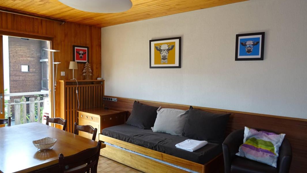 Ski verhuur Appartement 3 kamers 6 personen (144) - Résidence Galaxy  - Les Gets - Woonkamer