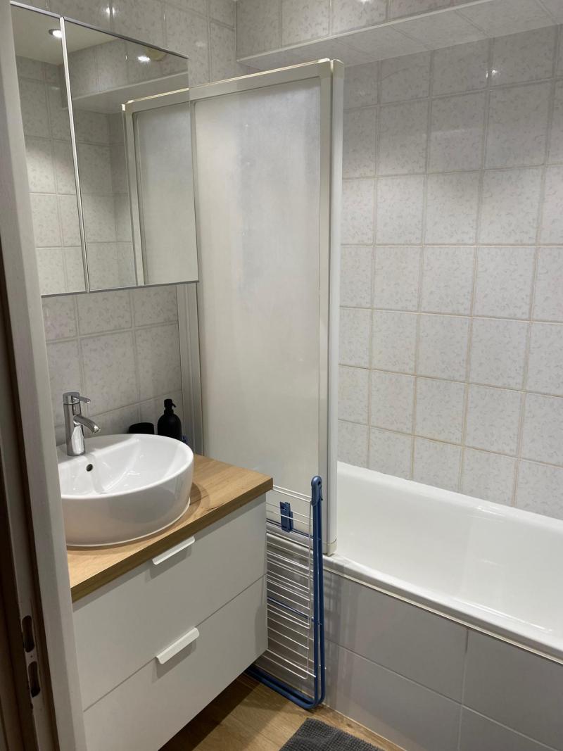 Location au ski Appartement 2 pièces cabine 4 personnes - Résidence Golf - Les Gets - Salle de bain