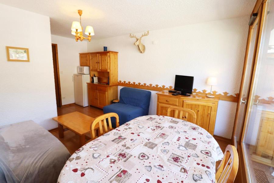 Rent in ski resort 2 room apartment 4 people - Résidence Grand Paradis - Les Gets - Living room