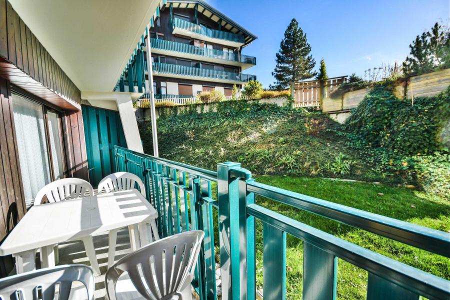 Rent in ski resort 2 room duplex apartment 4 people (159) - Résidence Grizzli - Les Gets - Balcony