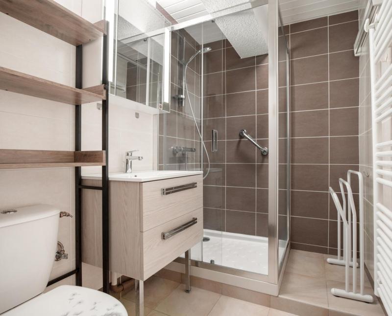 Location au ski Appartement 2 pièces 4 personnes (44) - Résidence Grizzli - Les Gets - Salle de douche