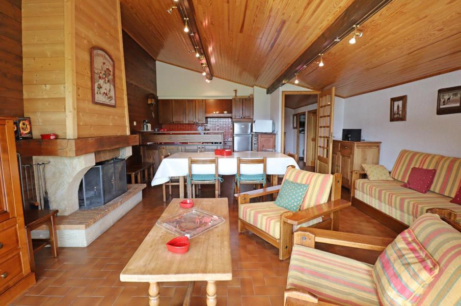 Rent in ski resort 3 room apartment 7 people - Résidence l'Orée des Pistes - Les Gets - Living room
