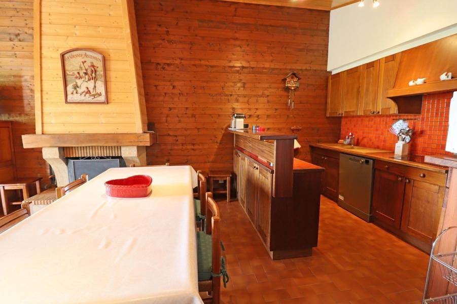 Skiverleih 3-Zimmer-Appartment für 7 Personen - Résidence l'Orée des Pistes - Les Gets - Wohnzimmer