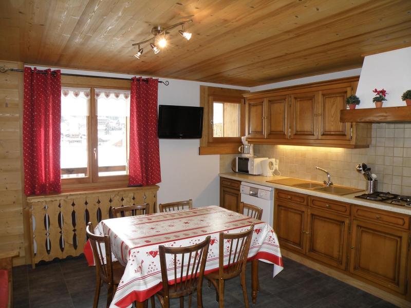 Rent in ski resort Résidence la Sapinière - Les Gets - Apartment