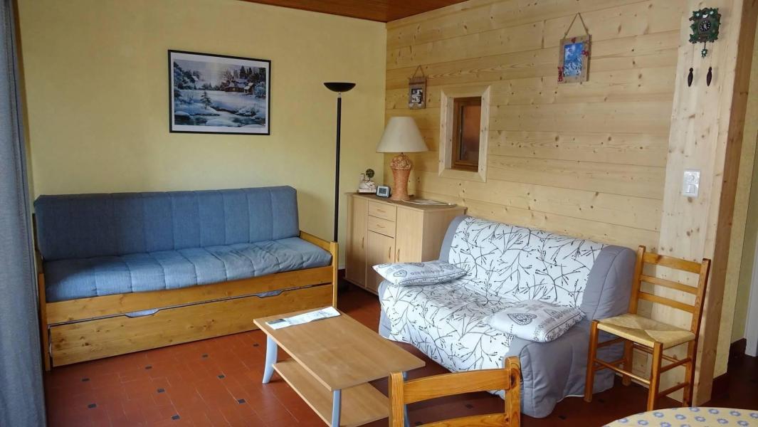 Ski verhuur Appartement 3 kamers 6 personen (65) - Résidence le By - Les Gets - Woonkamer