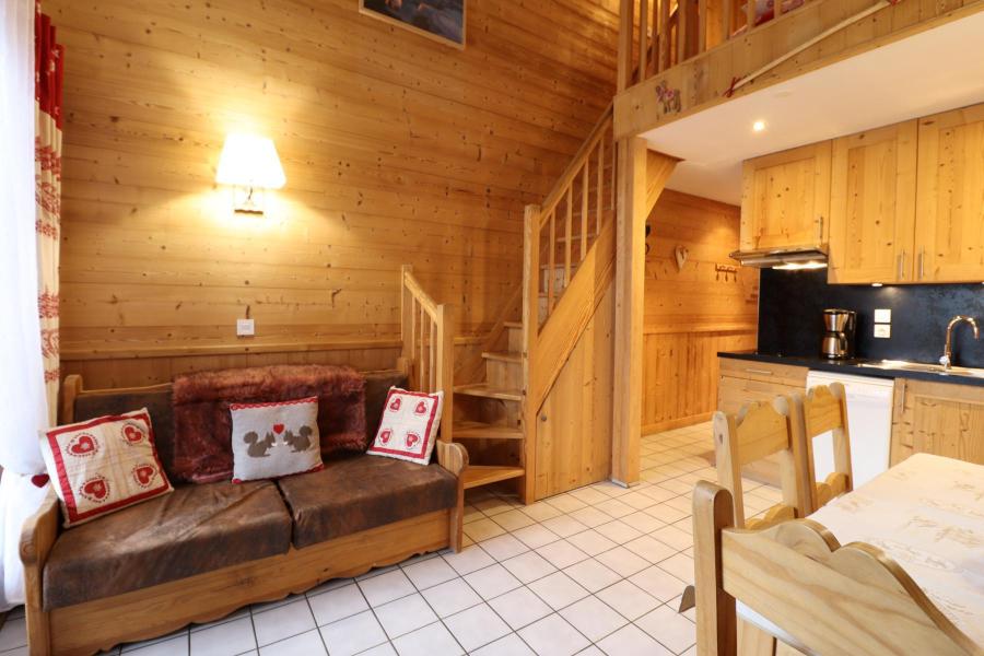 Ski verhuur Appartement duplex 3 kamers 5 personen (71) - Résidence Le Lion d'Or - Les Gets - Woonkamer