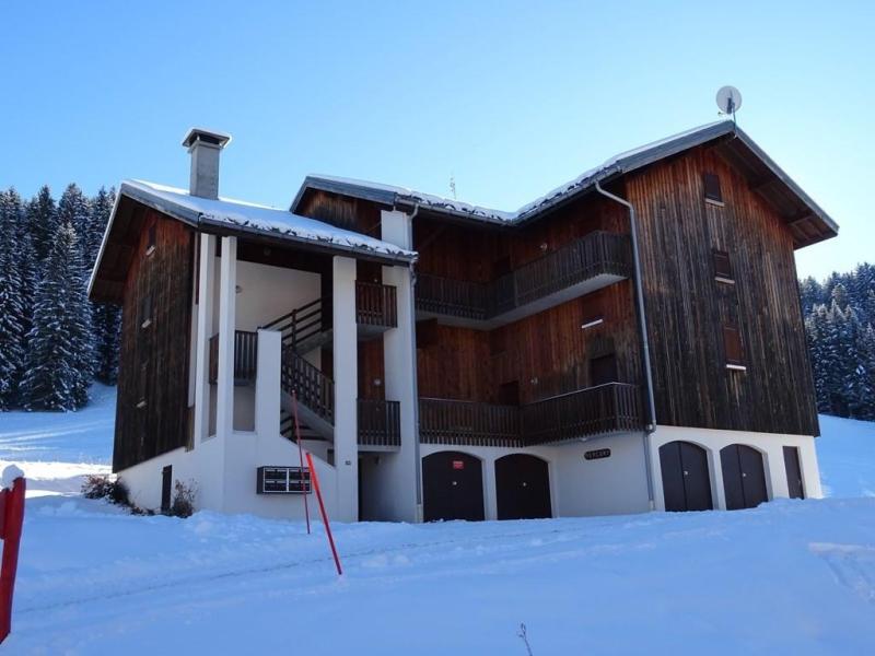 Skiverleih 2 Zimmer Maisonettewohnung für 6 Personen - Résidence le Mercury - Les Gets - Draußen im Winter