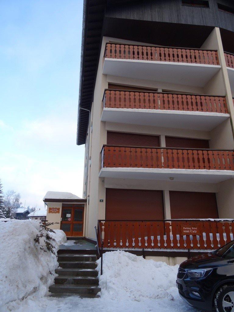 Urlaub in den Bergen 2-Zimmer-Holzhütte für 4 Personen (118) - Résidence Le Mont Caly - Les Gets - Draußen im Winter