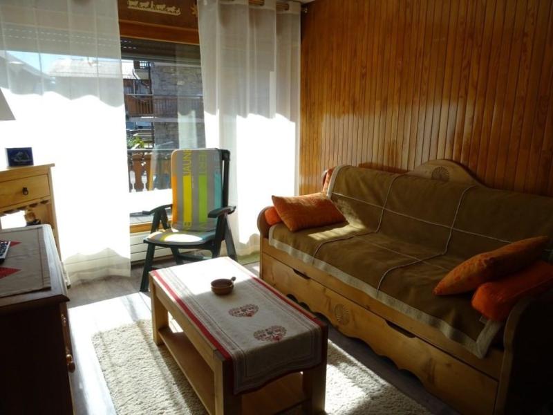 Ski verhuur Appartement 2 kamers 4 personen (70) - Résidence Le Mont Caly - Les Gets - Woonkamer