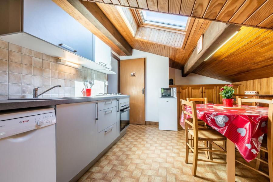 Ski verhuur Appartement 2 kamers 4 personen - Résidence les Clos - Les Gets - Keukenblok